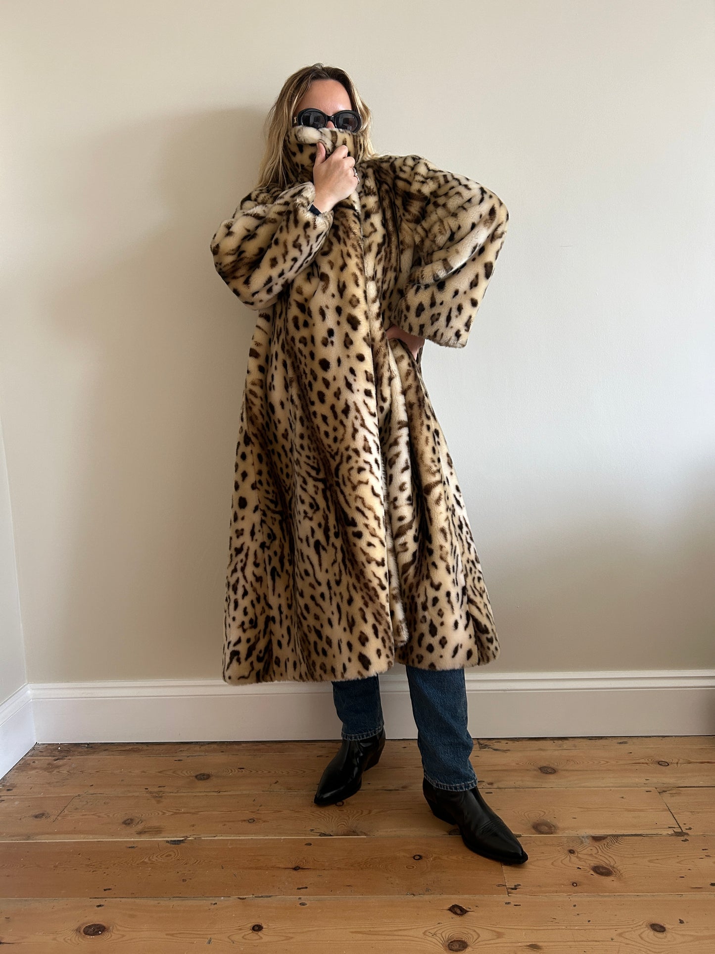 Vintage leopard print coat