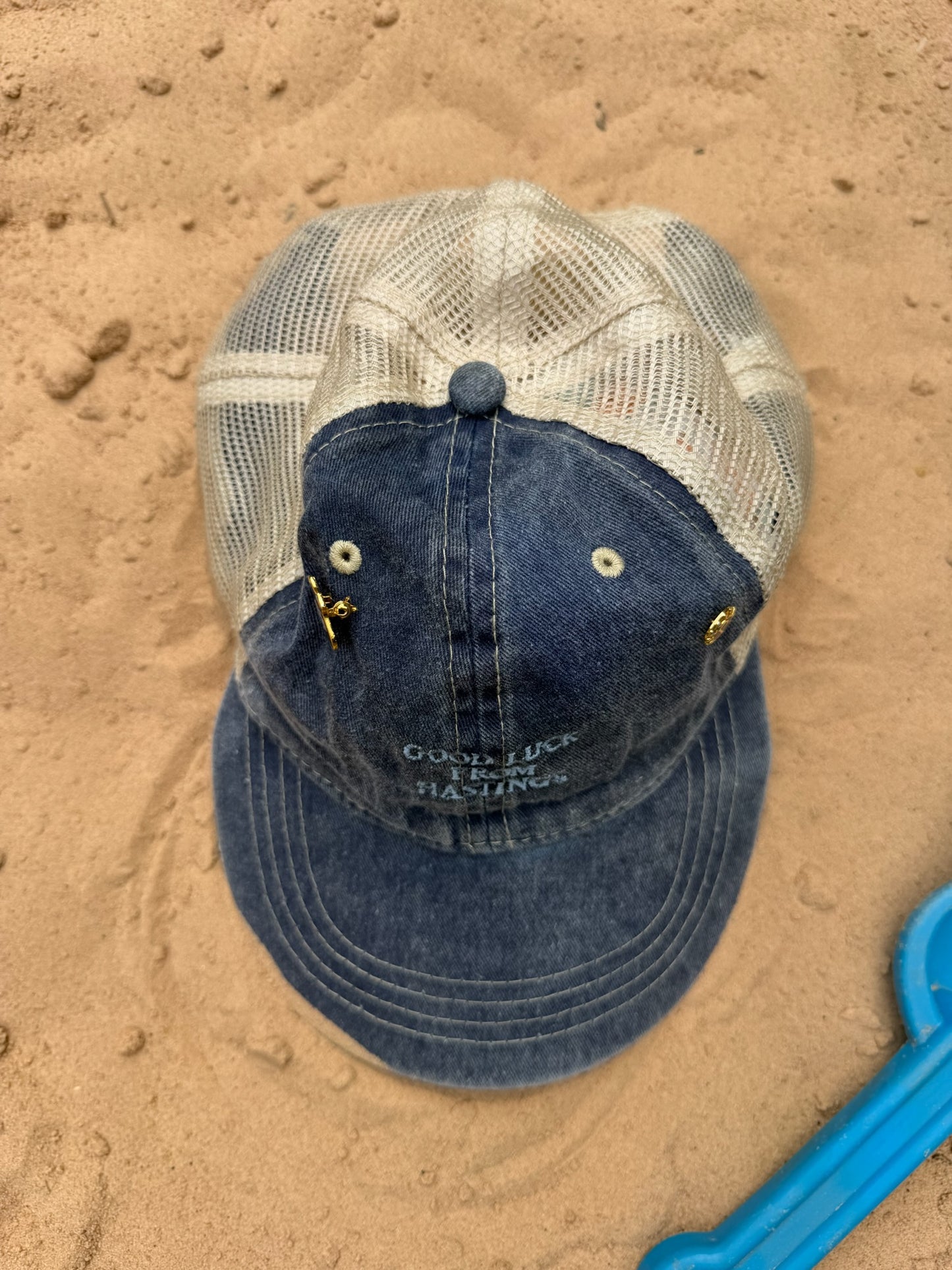Good Luck From Hastings Cap
