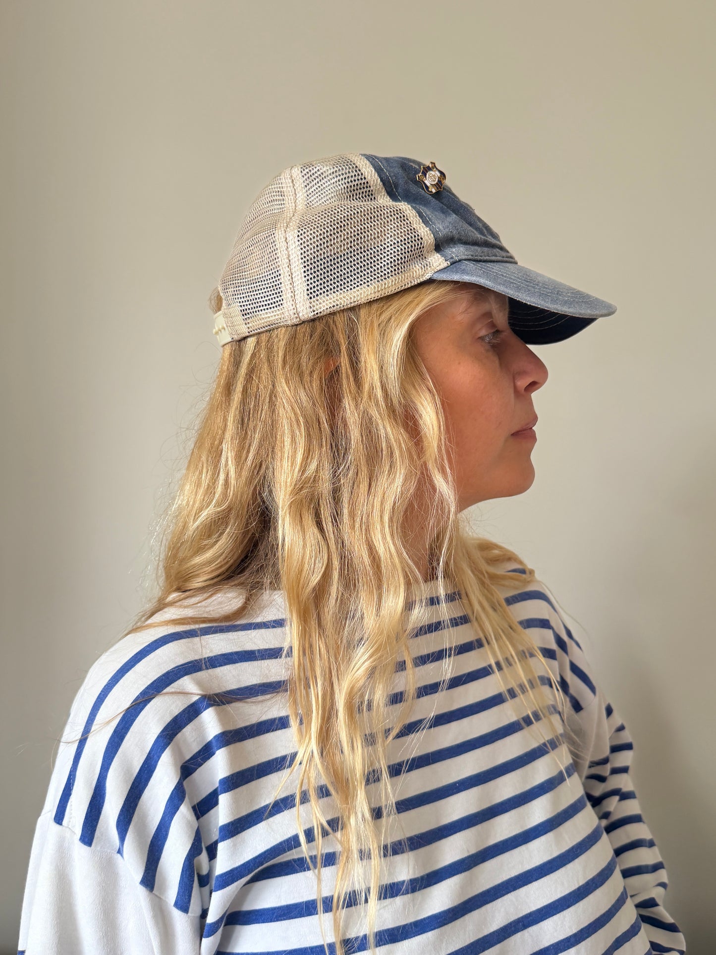 Good Luck From Hastings Cap